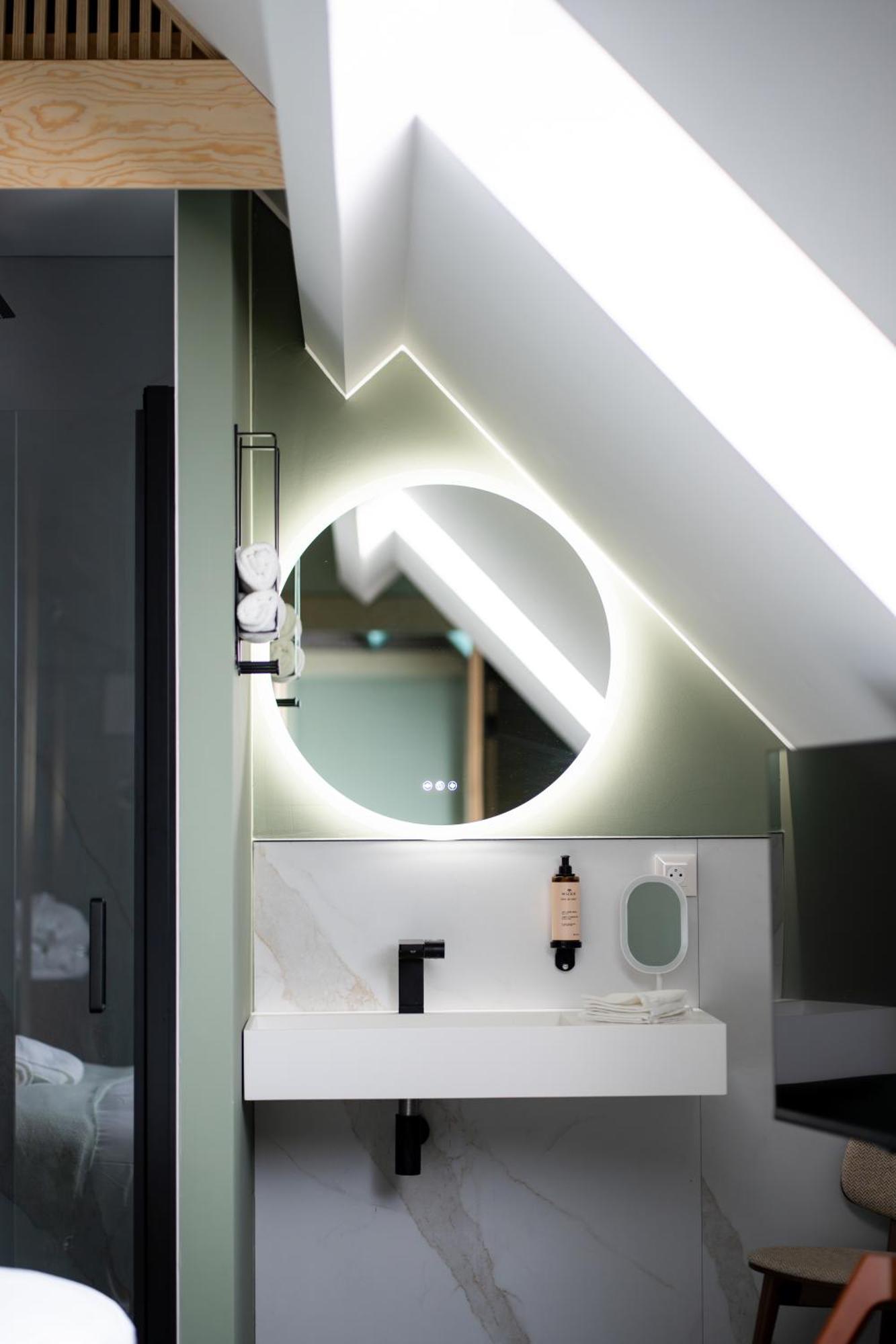 Hotel L'Olivier à Mons Extérieur photo